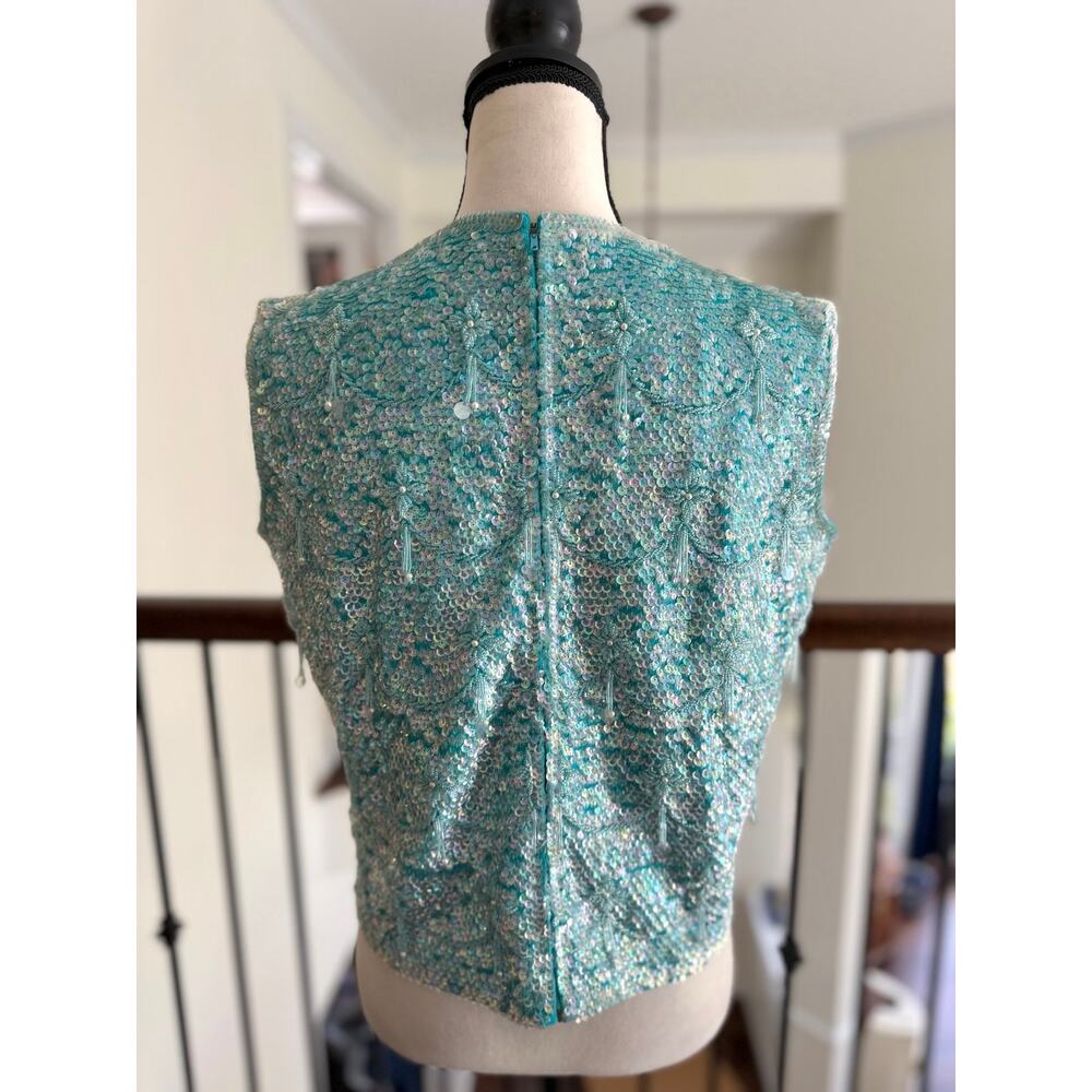 Vintage 60s Aqua Blue Wool Beaded Scallop Floral Dangle Sleeveless Shell Tank - Picture 3 of 7